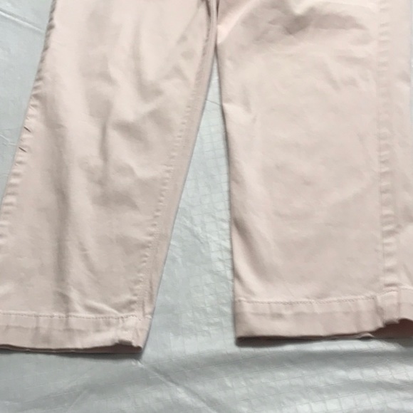 🌸🌸 Pink Pull On Cropped~~🌸🌸 - Picture 3 of 10